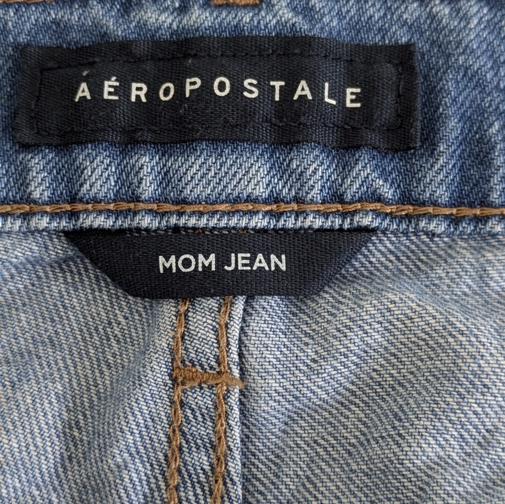 Aeropostale Jeans Women’s Size 2 Mom Jean Distressed Blue Denim - Picture 15 of 15